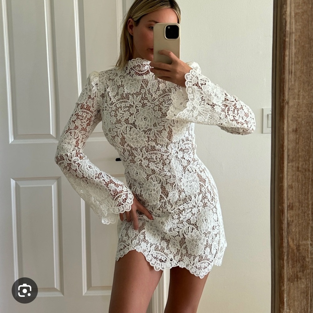 Elegant White Lace Dress